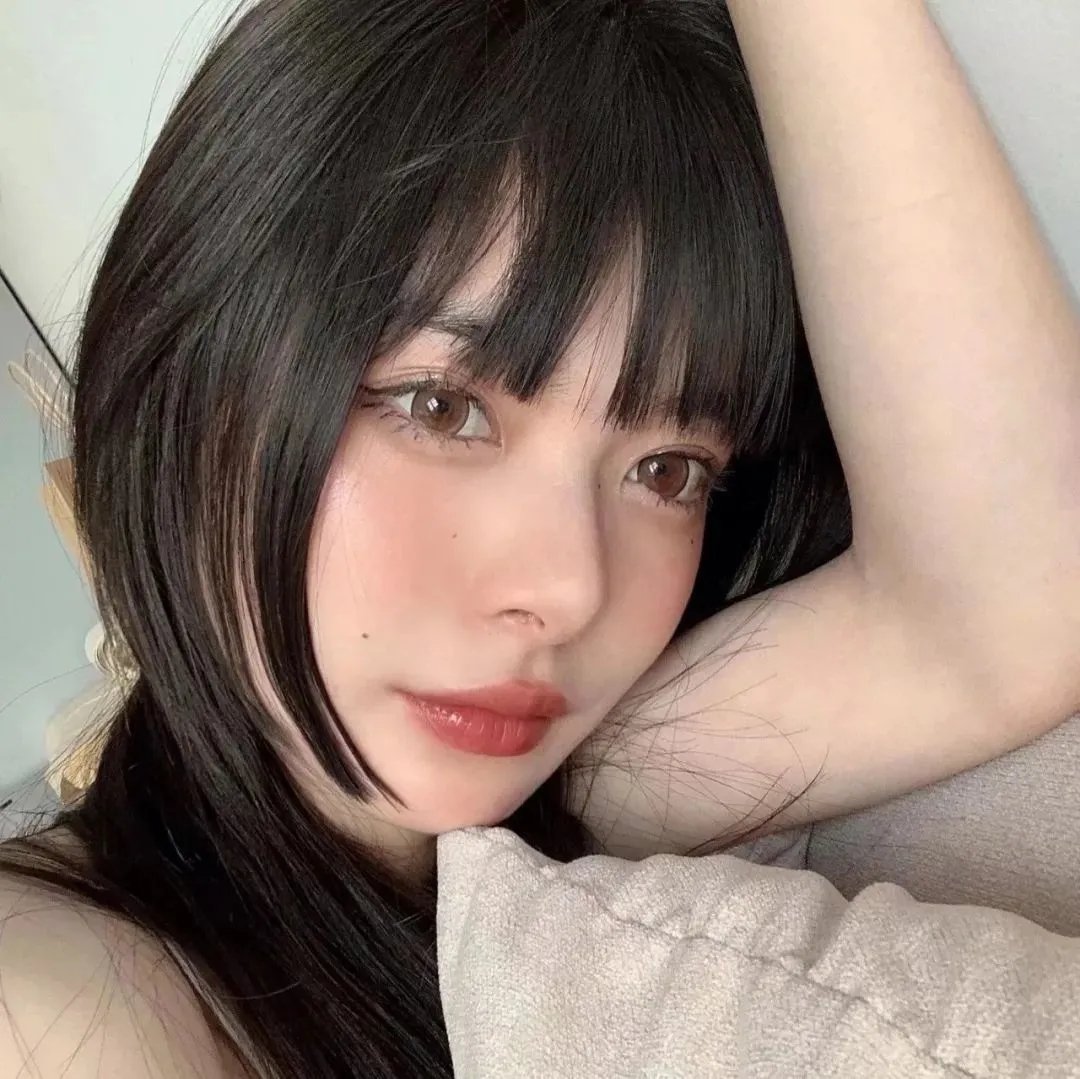 韩裔美人的日与夜 在线观看